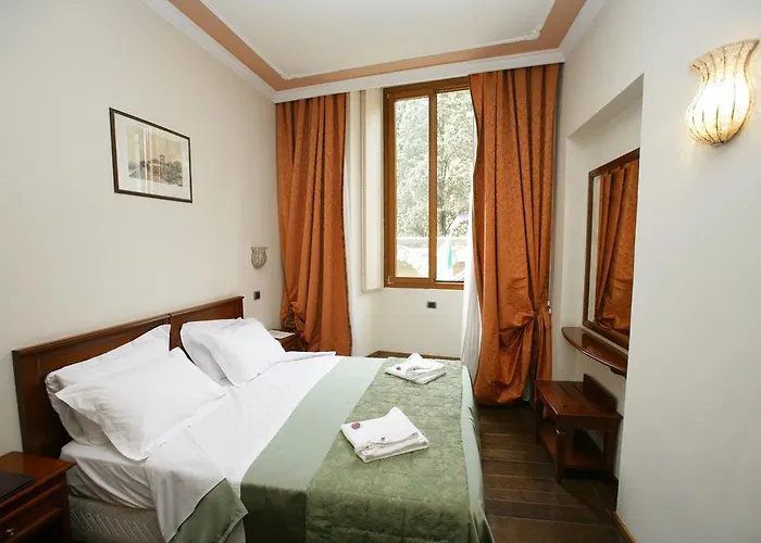 Domus Florentiae 4*