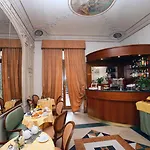 Domus Florentiae 4*