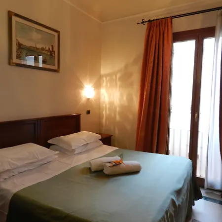 Hotel Domus Florentiae 4*