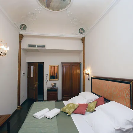Domus Florentiae Szálloda 4*