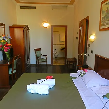 Domus Florentiae 4*