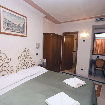 Domus Florentiae 4* Флоренция
